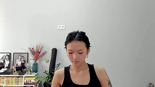 ailey chao online show from 12/04/25, 03:05