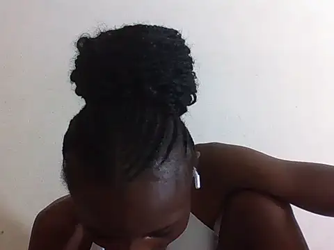 SexyNeedle22 online show from 09/17/25, 09:16