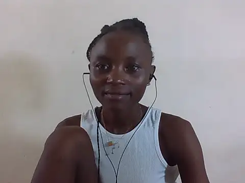 SexyNeedle22 online show from 12/14/25, 08:20