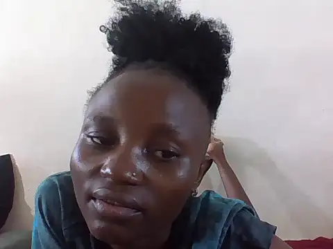 SexyNeedle22 online show from 06/19/26, 11:03