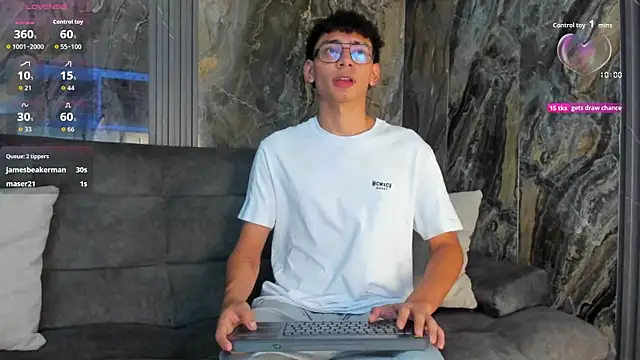 Daviid laidd online show from 10/24/25, 08:11