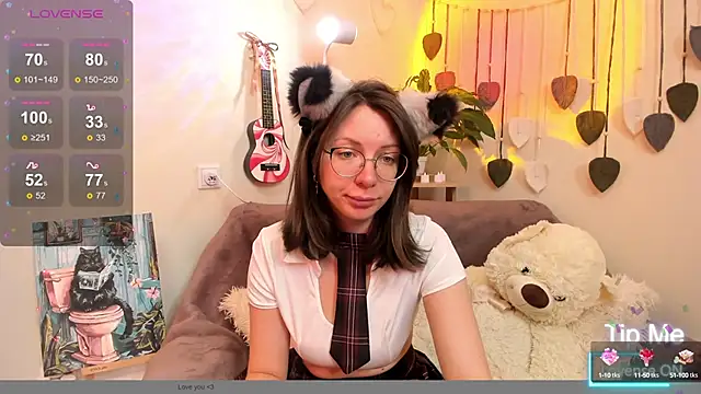 Snapshot of MelodyBlosom chatting on 01/20/25, 08:30 MelodyBlosom online show from 01/20/25, 08:30