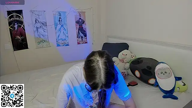 JorRoger online show from 11/23/25, 01:49