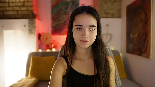 Gia Paige18 online show from 12/05/24, 09:06