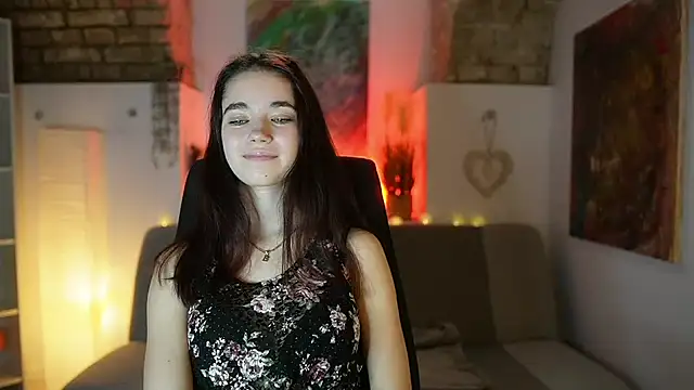 Gia Paige18 online show from 02/06/25, 11:32