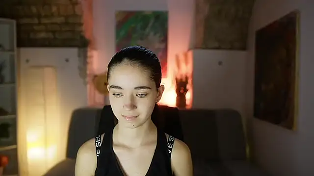 Gia Paige18 online show from 03/13/25, 09:10