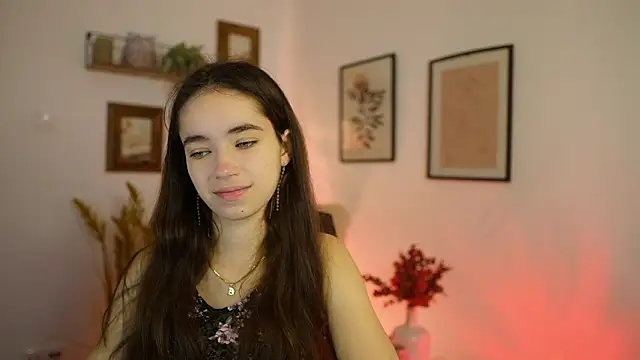 Gia Paige18 online show from 10/12/25, 08:13