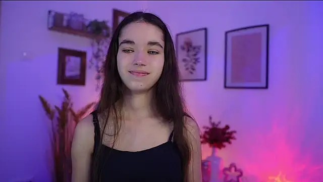 Gia Paige18 online show from 11/14/25, 02:05