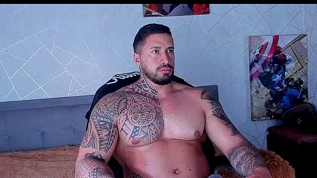 Cristian Walker online show from 04/25/26, 01:41