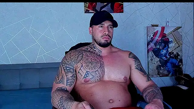 Snapshot of Cristian_Walker chatting on 05/15/26, 11:45 Cristian Walker online show from 05/15/26, 11:45