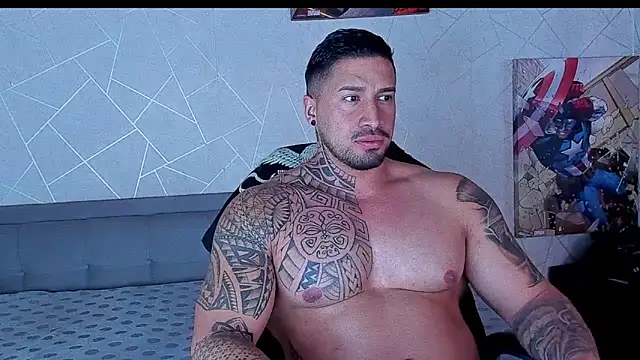 Snapshot of Cristian_Walker chatting on 06/19/26, 12:53 Cristian Walker online show from 06/19/26, 12:53