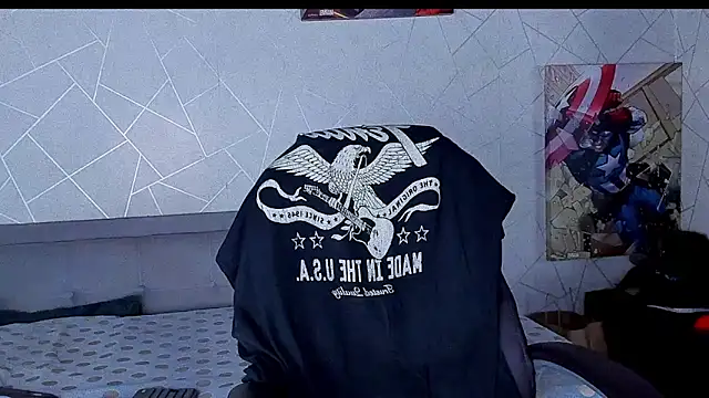 Snapshot of Cristian_Walker chatting on 06/20/26, 01:47 Cristian Walker online show from 06/20/26, 01:47
