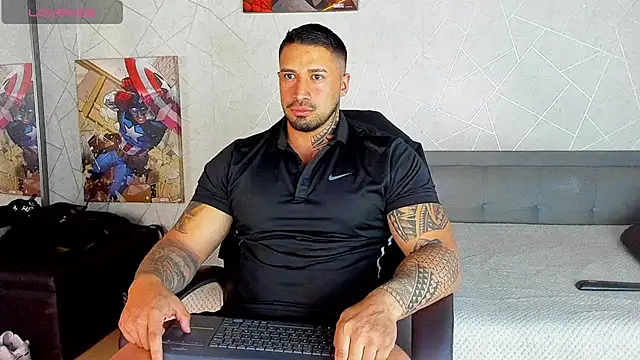Snapshot of Cristian_Walker chatting on 07/10/26, 01:03 Cristian Walker online show from 07/10/26, 01:03