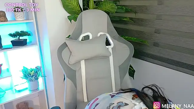 Snapshot of melany_naa chatting on 01/16/26, 10:36 melany naa online show from 01/16/26, 10:36