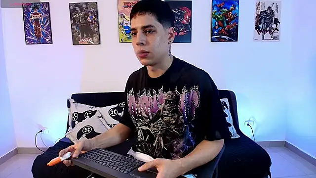 jonathanjoestar  online show from 04/26/26, 09:23