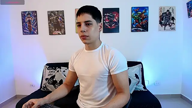 jonathanjoestar  online show from 04/28/26, 11:10