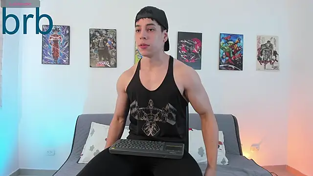 jonathanjoestar  online show from 05/07/26, 10:15