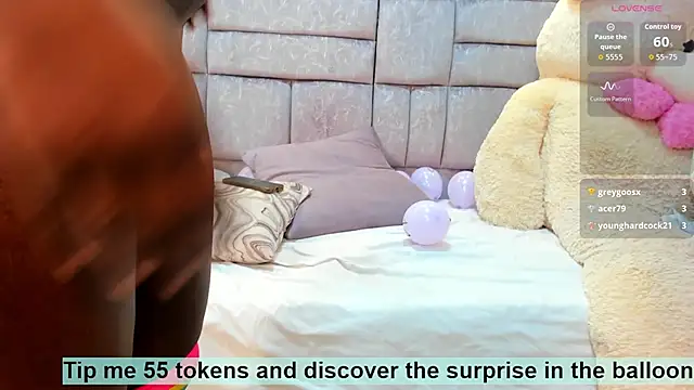 amina west online show from 11/02/25, 10:50