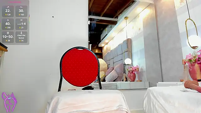 amina west online show from 11/08/25, 11:10