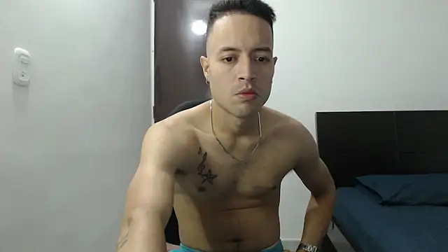 Snapshot of dimitriquiet05 chatting on 12/26/24, 06:09 dimitriquiet05 online show from 12/26/24, 06:09