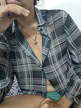 Angel Anamika online show from 10/27/25, 03:10