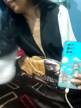 Snapshot of Angel_Anamika chatting on 01/12/26, 10:15 Angel Anamika online show from 01/12/26, 10:15