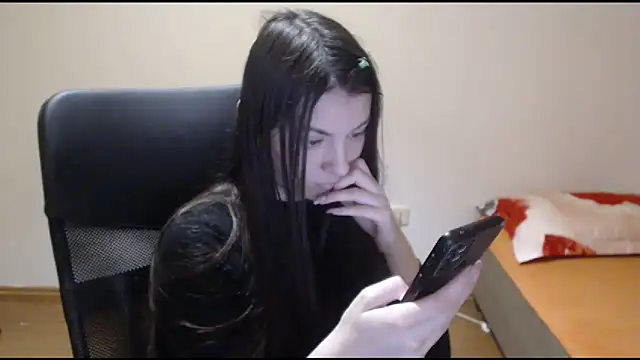 Snapshot of CuteJollie4U chatting on 12/13/24, 02:49 CuteJollie4U online show from 12/13/24, 02:49