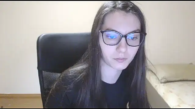 Snapshot of CuteJollie4U chatting on 03/22/25, 06:47 CuteJollie4U online show from 03/22/25, 06:47