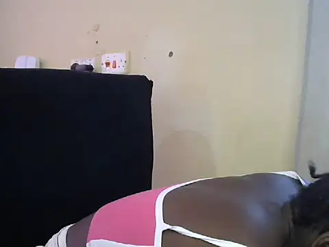 Smasher2010 online show from 10/15/25, 12:05