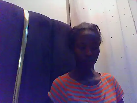 Smasher2010 online show from 11/15/25, 07:54