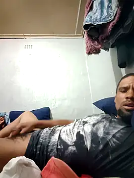 Snapshot of Tigermanboy chatting on 09/12/25, 09:04 Tigermanboy online show from 09/12/25, 09:04