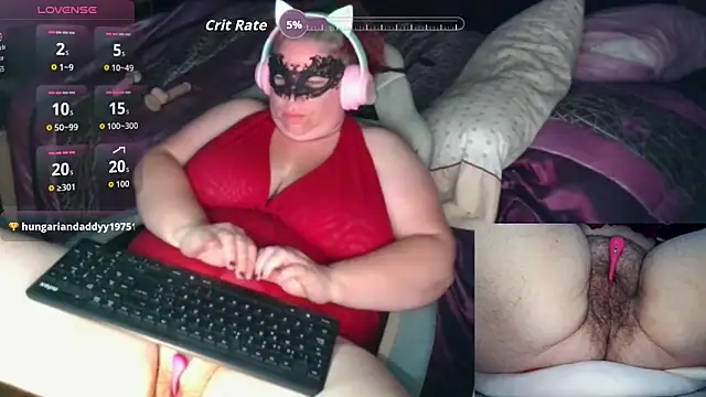 Snapshot of BBW-Ginger chatting on 10/09/25, 11:36 BBW-Ginger online show from 10/09/25, 11:36