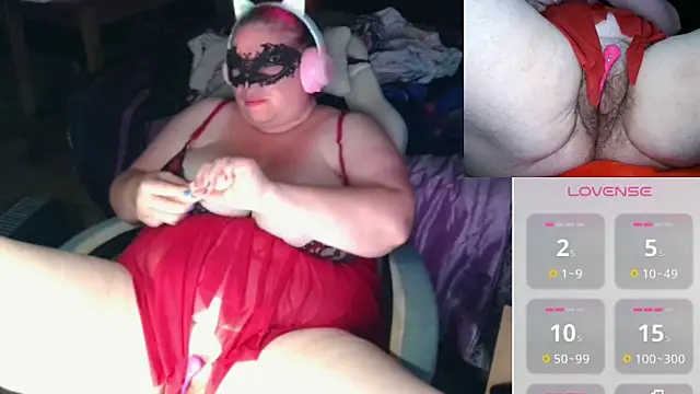 Snapshot of BBW-Ginger chatting on 05/29/26, 10:08 BBW-Ginger online show from 05/29/26, 10:08