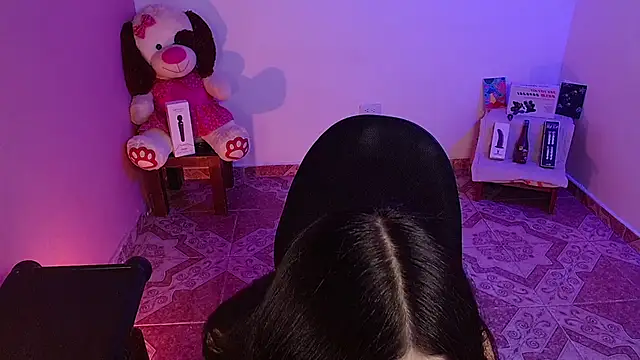 Snapshot of fluffy_peit16 chatting on 12/03/24, 12:46 fluffy peit16 online show from 12/03/24, 12:46