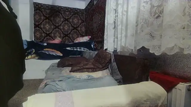 Snapshot of NataliiaRosa54 chatting on 11/28/25, 05:15 NataliiaRosa54 online show from 11/28/25, 05:15