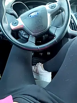 GatitaXD27 online show from 01/13/25, 08:37