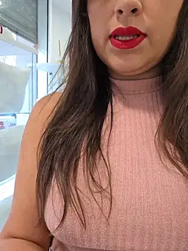 GatitaXD27 online show from 11/06/25, 09:54