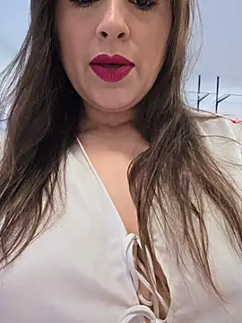 GatitaXD27 online show from 12/15/25, 10:08