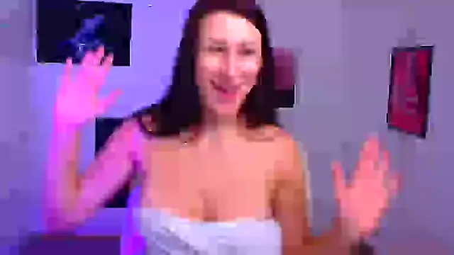 Loren Moa online show from 12/21/24, 04:03