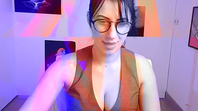 Loren Moa online show from 01/18/25, 02:12