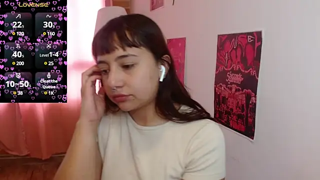 Snapshot of emitaa17228o chatting on 03/08/25, 06:37 emitaa17228o online show from 03/08/25, 06:37