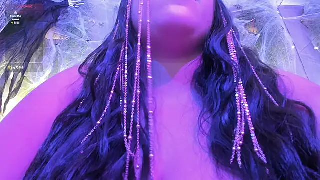 Lana Lann online show from 10/26/25, 03:12