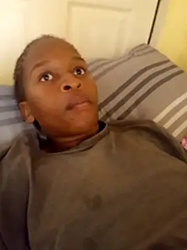 Nomawethu2002 online show from 11/02/25, 06:38