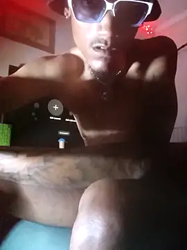 Snapshot of ZaddyBigDee chatting on 03/14/26, 01:01 ZaddyBigDee online show from 03/14/26, 01:01