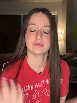 Snapshot of nerdynina chatting on 03/18/26, 01:31 nerdynina online show from 03/18/26, 01:31