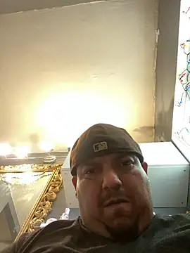 valleyoneofakind online show from 12/08/24, 09:19