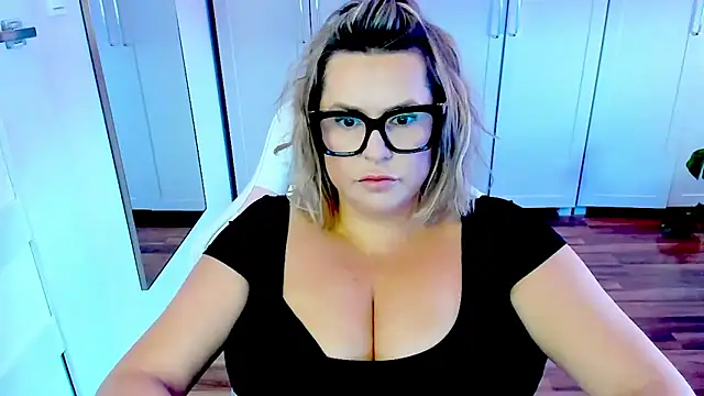 teaseDiana online show from 06/09/26, 06:03