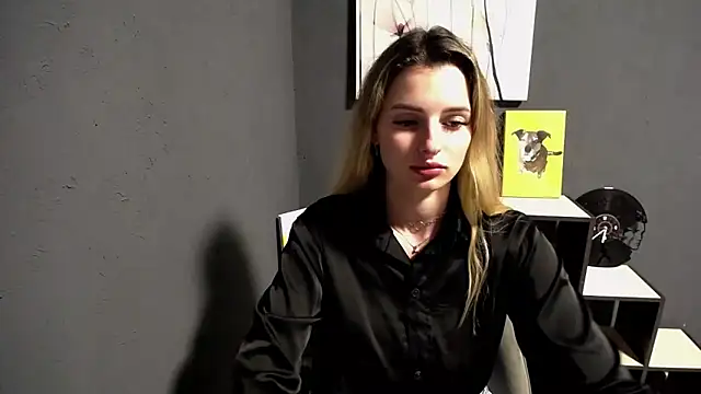 Snapshot of lady_olivia_ chatting on 05/08/26, 04:34 lady olivia online show from 05/08/26, 04:34