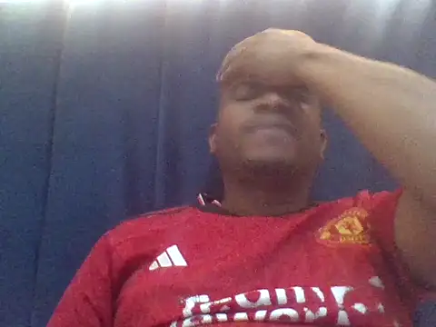 Snapshot of lui_cuuty chatting on 02/22/26, 11:53 lui cuuty online show from 02/22/26, 11:53