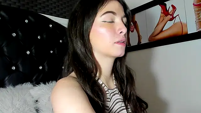 diana queen  online show from 02/26/25, 09:05